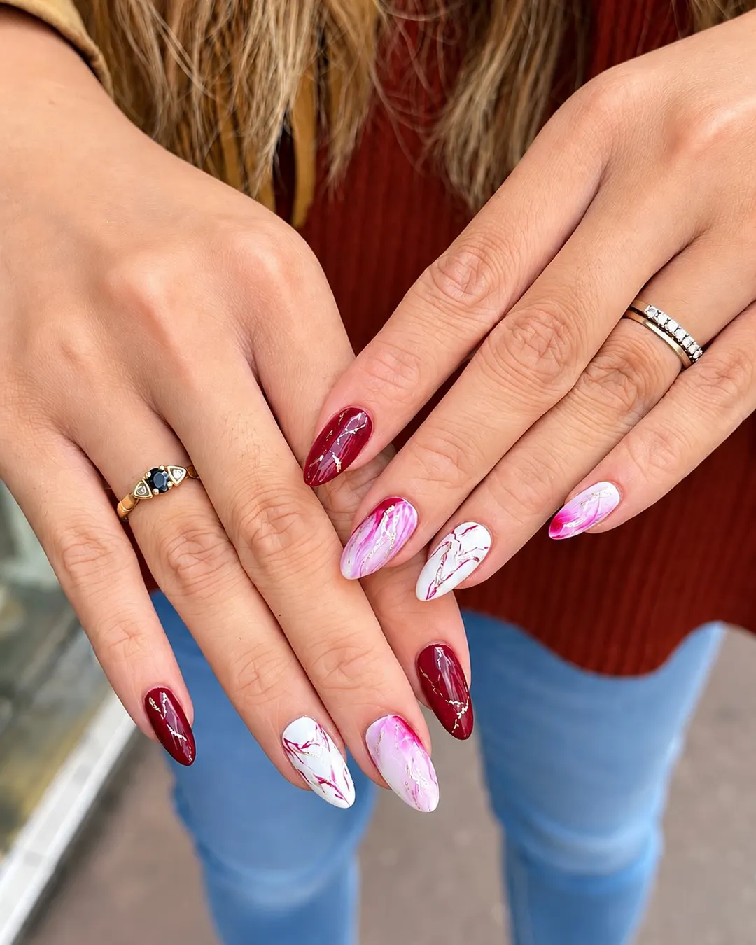 Effet marbre rose et bordeaux